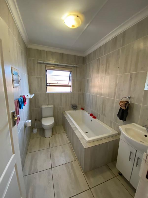 To Let 3 Bedroom Property for Rent in Baillie Park North West